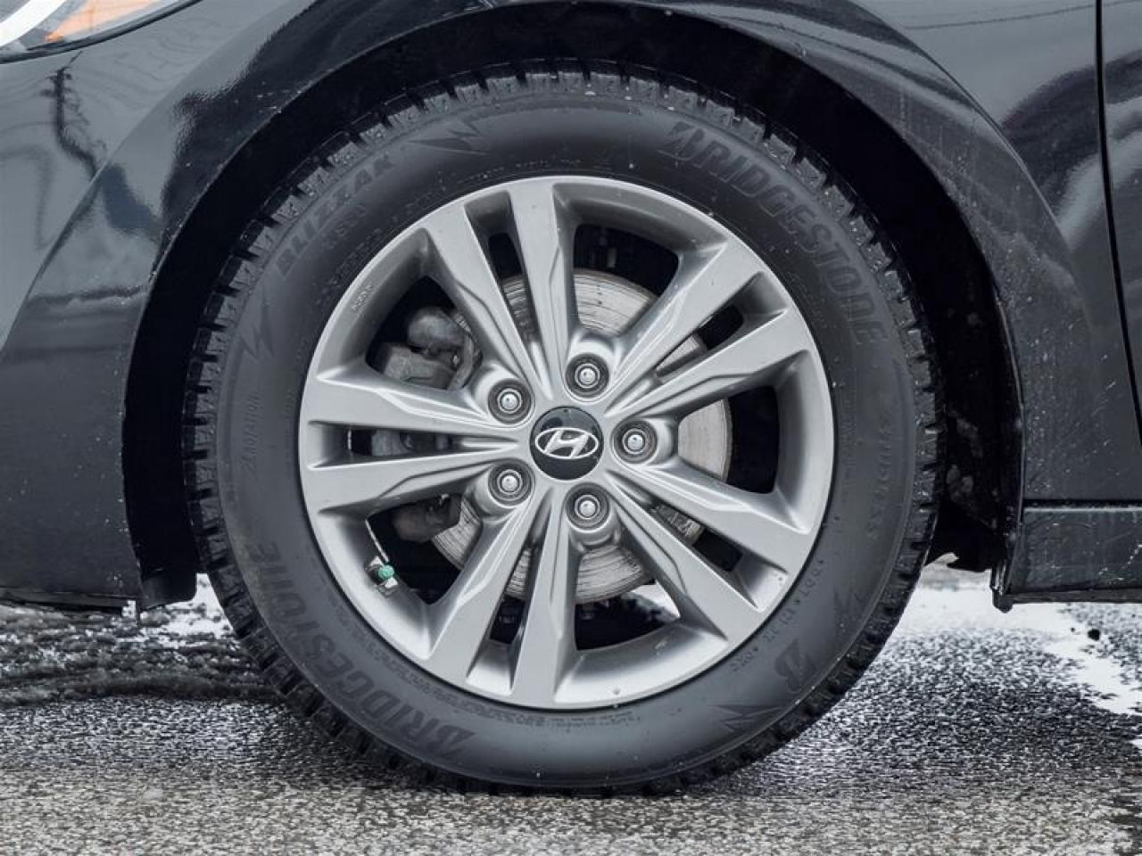 2018 Hyundai Elantra GL (A6) 4dr Sedan Photo4