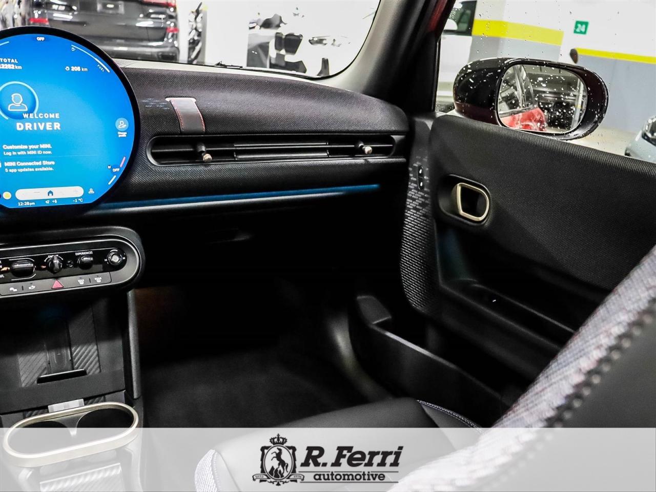 2025 MINI 5 Door Cooper S 4dr Hatchback Photo