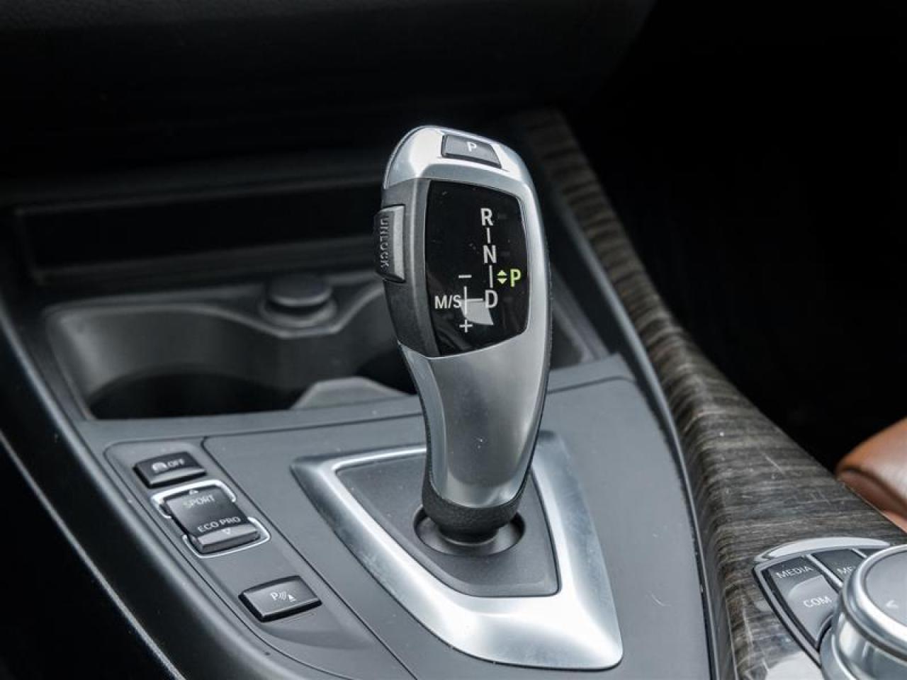 2017 BMW 230 i xDrive 2dr All-Wheel Drive Cabriolet Photo