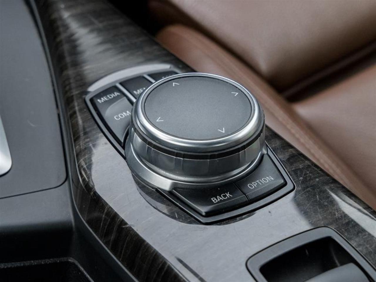 2017 BMW 230 i xDrive 2dr All-Wheel Drive Cabriolet Photo