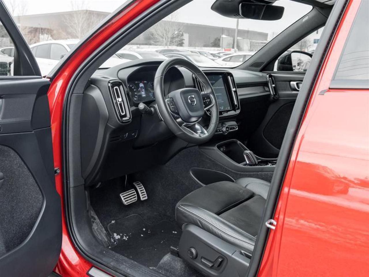 2020 Volvo XC40 T5 R-Design 4dr All-Wheel Drive Photo