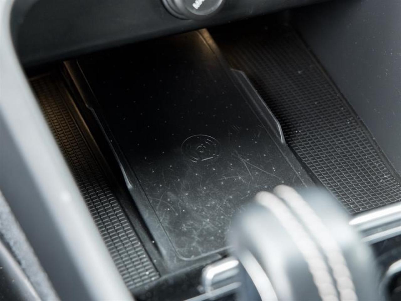 2020 Volvo XC40 T5 R-Design 4dr All-Wheel Drive Photo