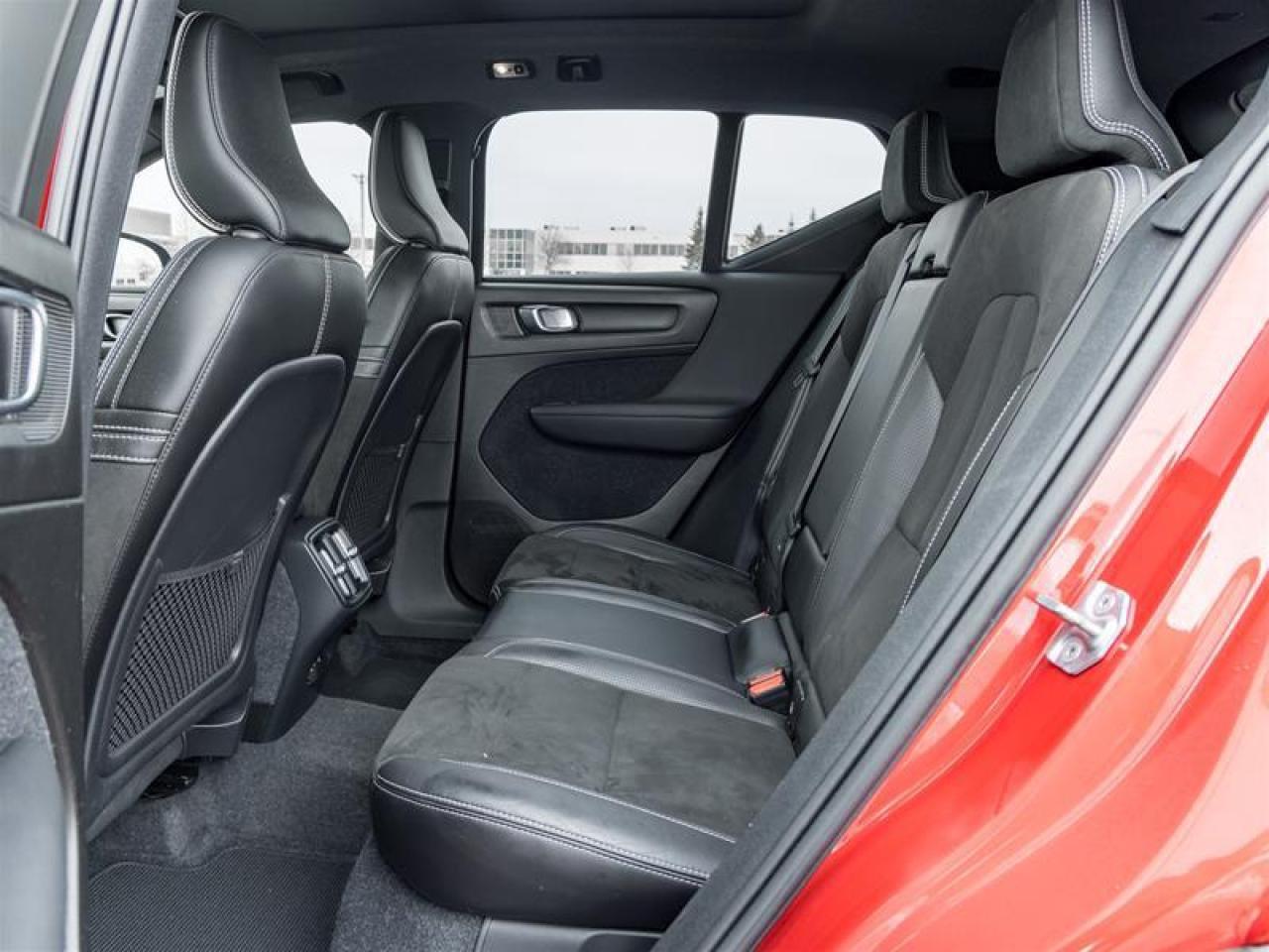 2020 Volvo XC40 T5 R-Design 4dr All-Wheel Drive Photo