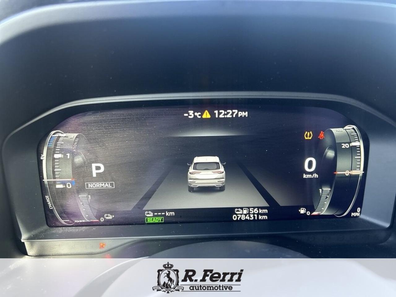 2023 Mitsubishi Outlander Plug-In Hybrid  Photo