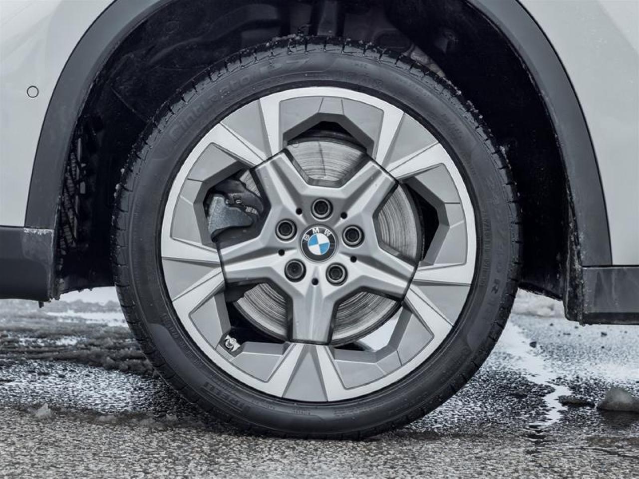 2023 BMW X1 xDrive28i 4dr All-wheel Drive Sports Activity Vehicle Photo4