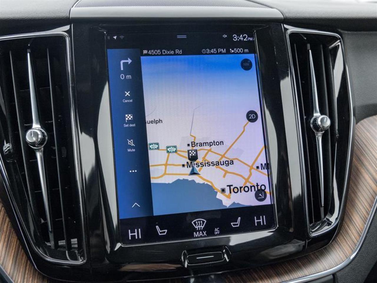 2021 Volvo XC60 Recharge Plug-In Hybrid T8 Inscription Expression 4dr All-Wheel Drive Photo