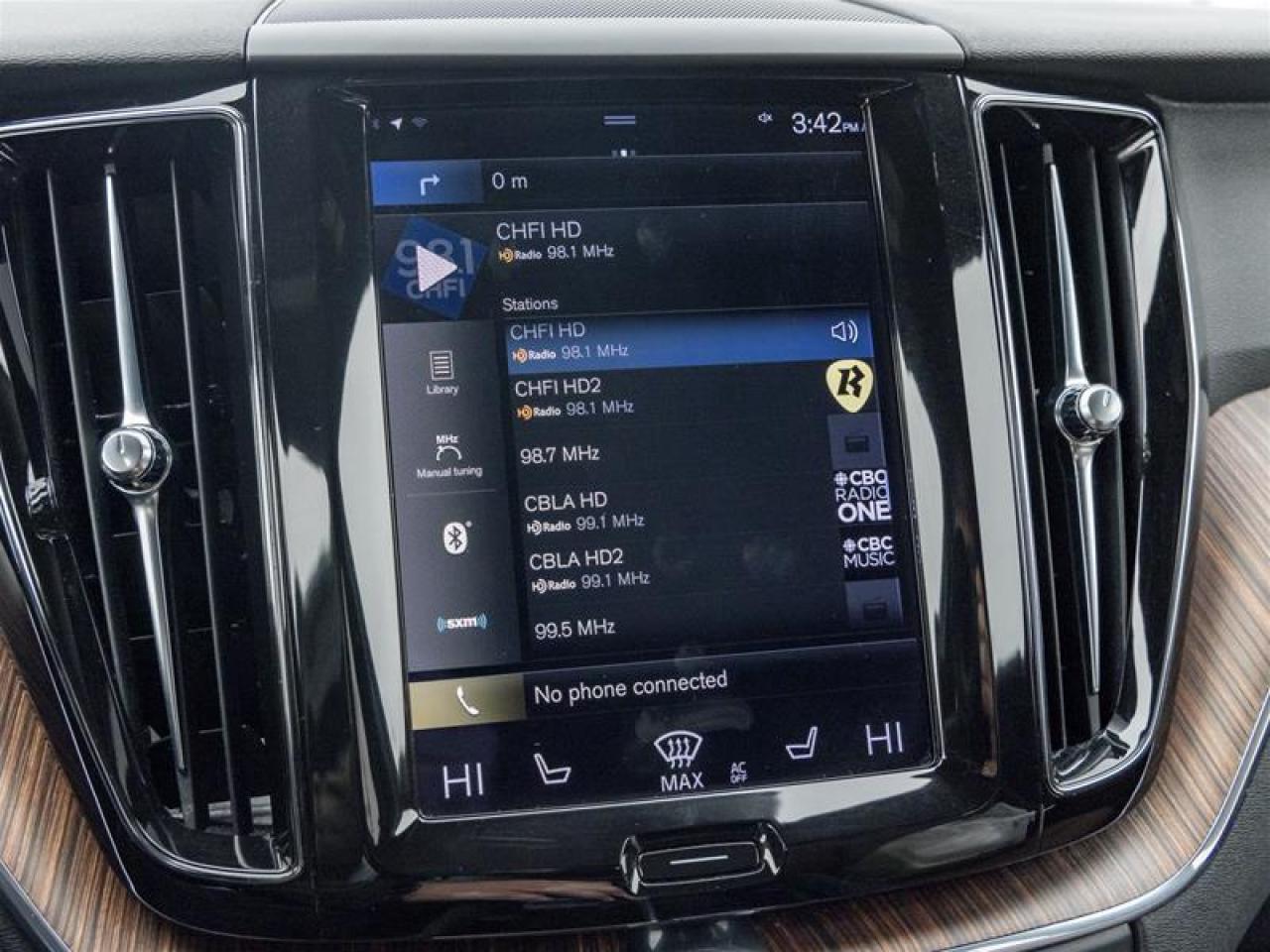 2021 Volvo XC60 Recharge Plug-In Hybrid T8 Inscription Expression 4dr All-Wheel Drive Photo