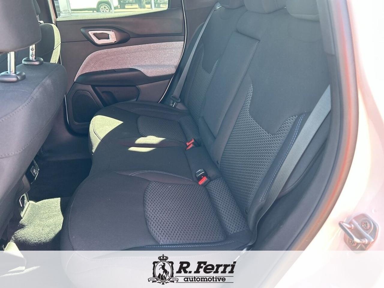 2025 Jeep Compass Sport 4dr 4x4 Photo