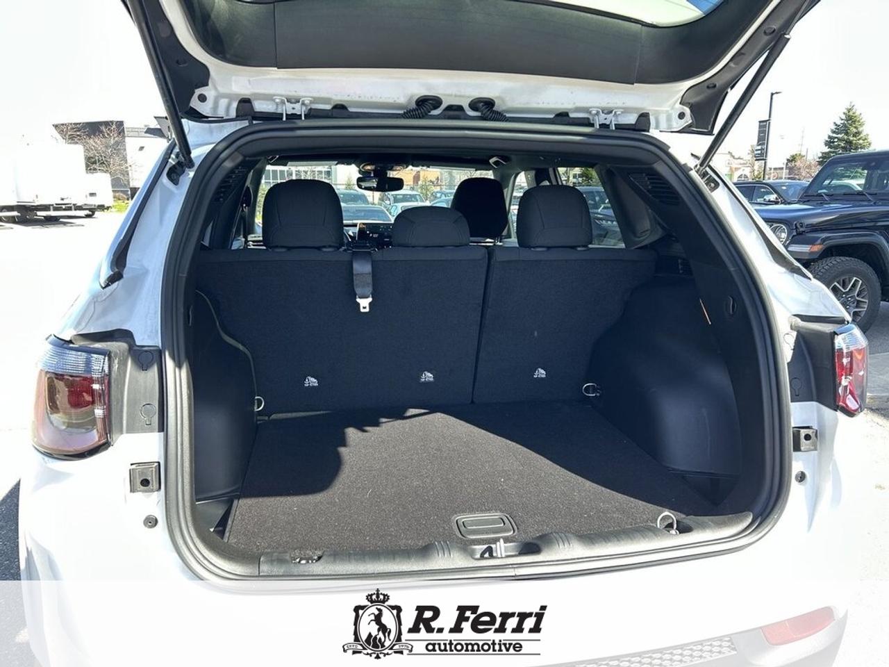 2025 Jeep Compass Sport 4dr 4x4 Photo