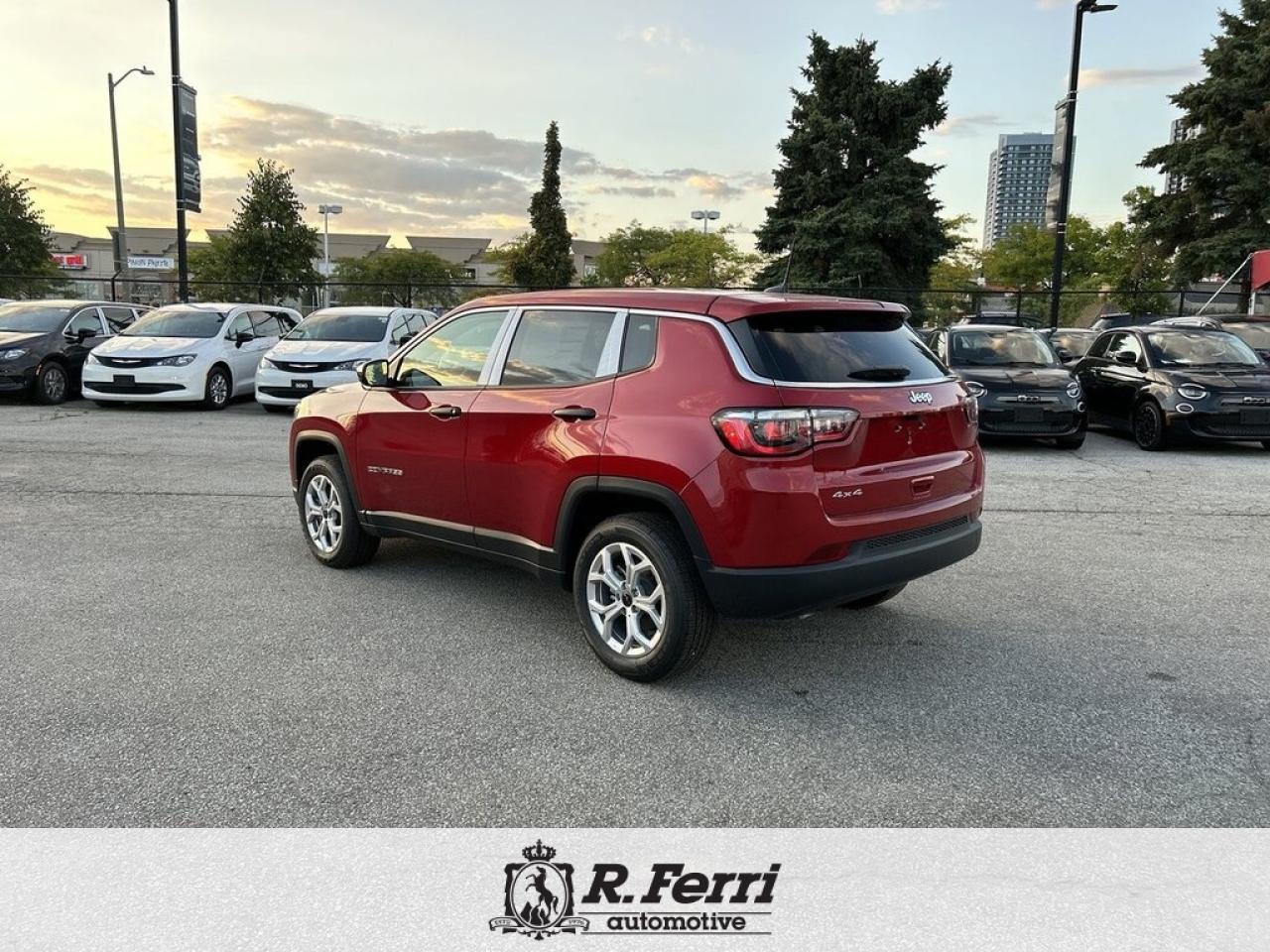 2025 Jeep Compass Sport 4dr 4x4 Photo