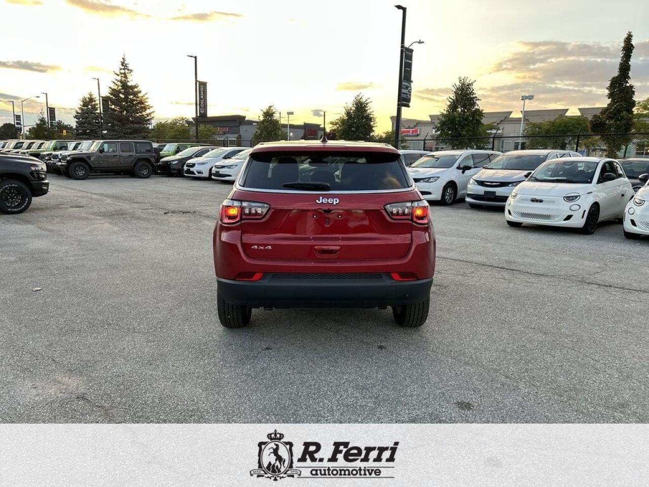 2025 Jeep Compass Sport 4dr 4x4 Photo