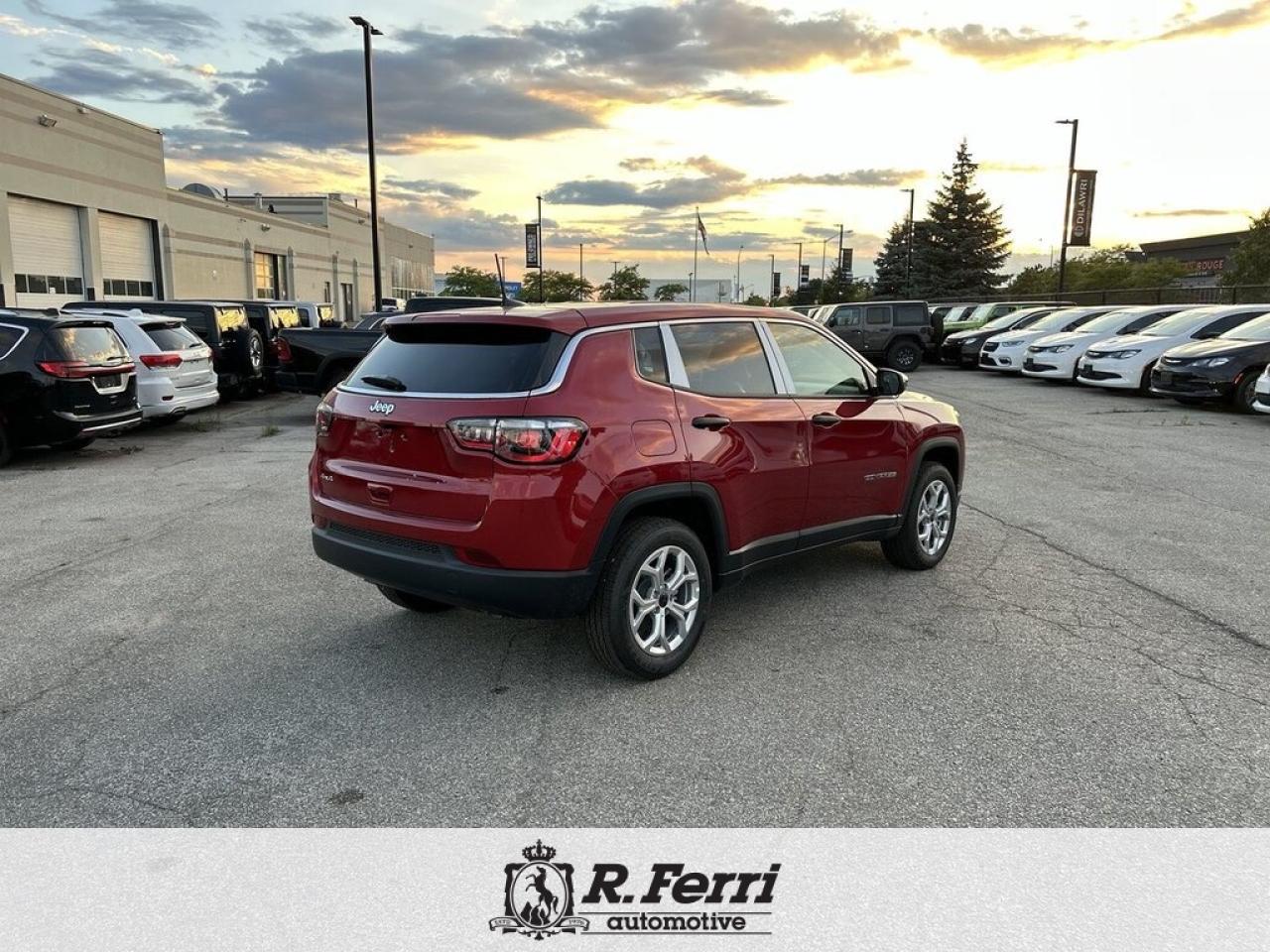 2025 Jeep Compass Sport 4dr 4x4 Photo