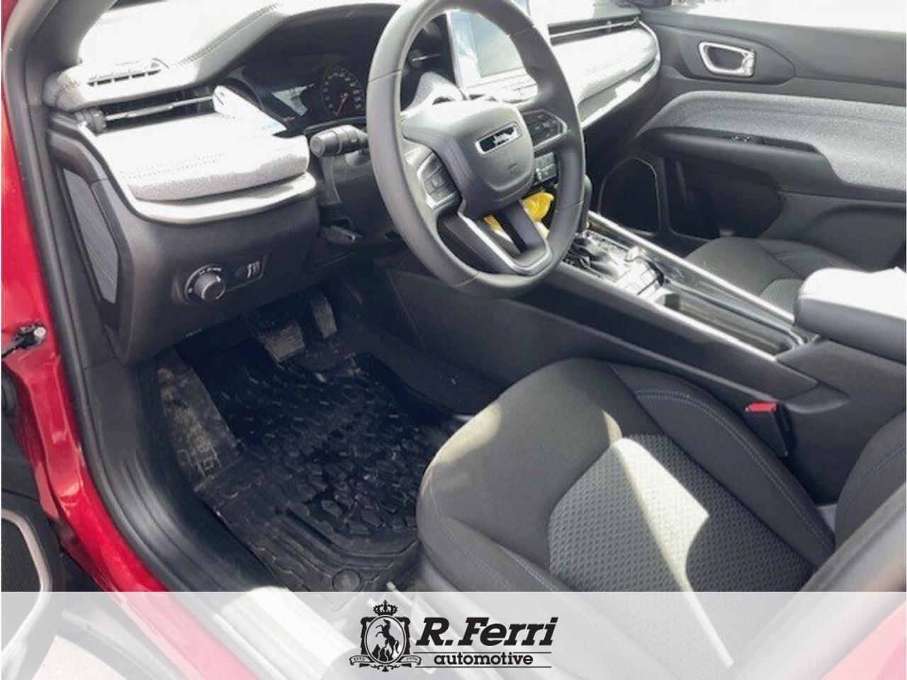 2025 Jeep Compass Sport 4dr 4x4 Photo