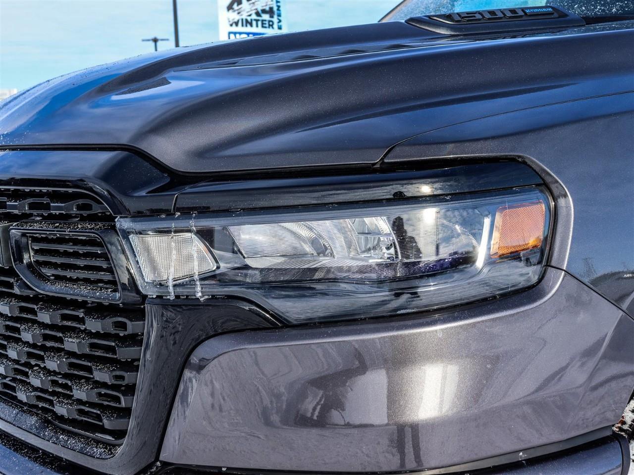 2025 RAM 1500 TRADESMAN Photo