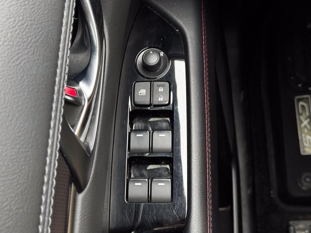 2021 Mazda CX-5 Kuro Edition Photo