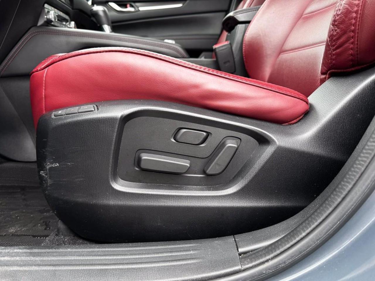 2021 Mazda CX-5 Kuro Edition Photo