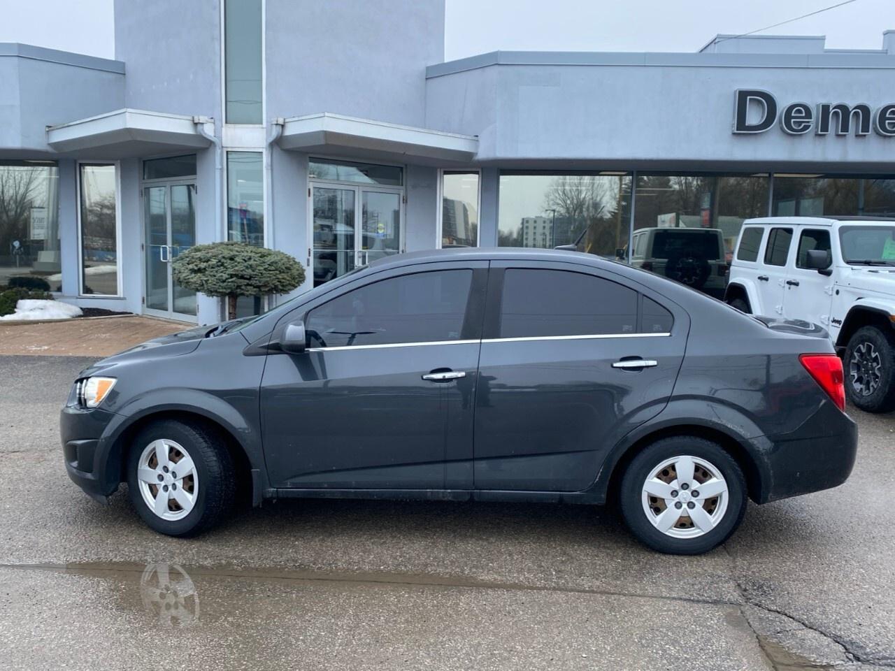 2014 Chevrolet Sonic 4dr Sdn LT Auto Photo