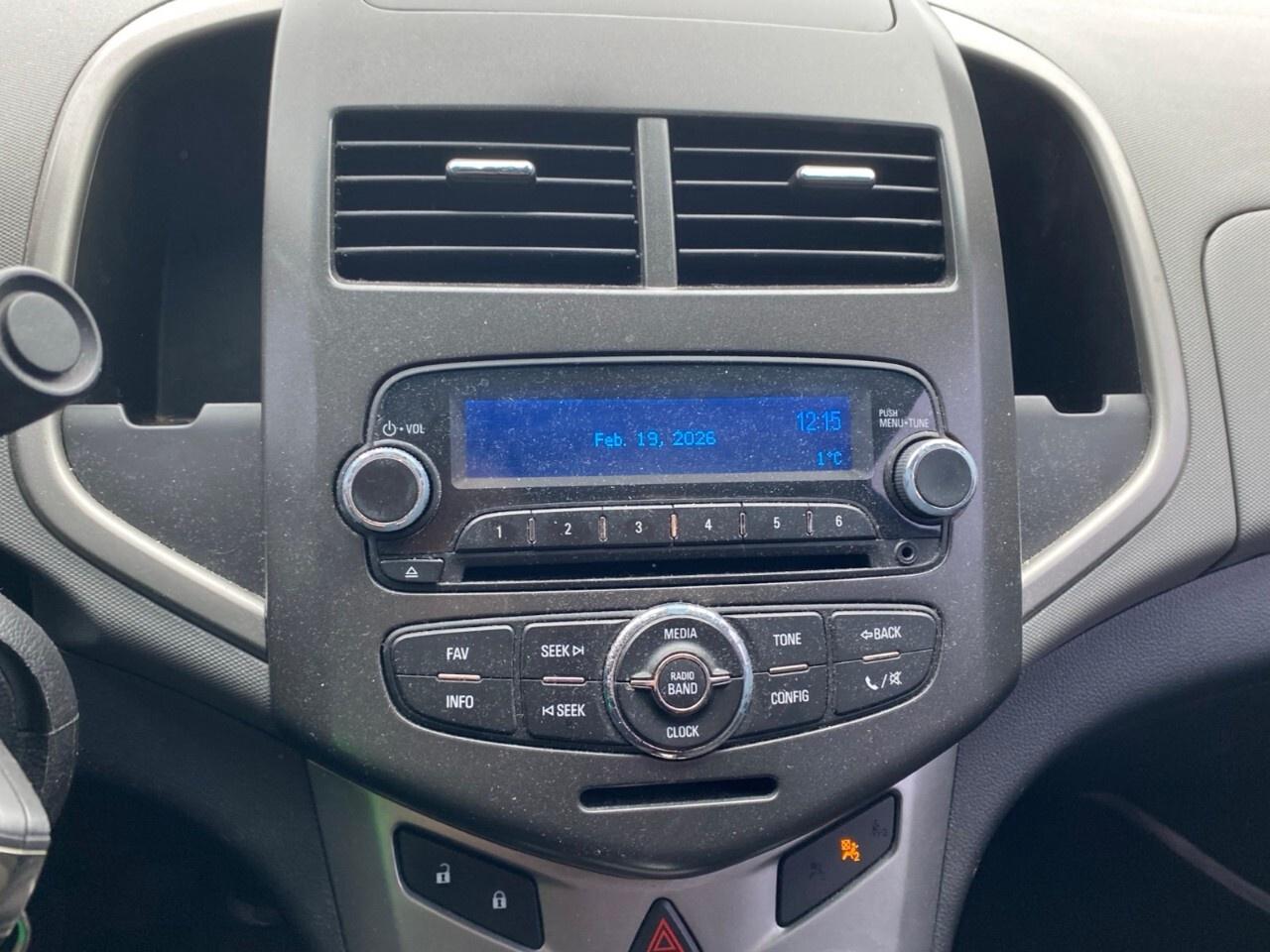 2014 Chevrolet Sonic 4dr Sdn LT Auto Photo