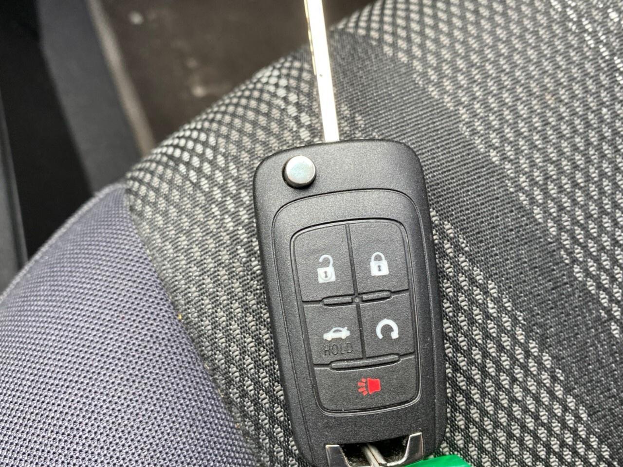 2014 Chevrolet Sonic 4dr Sdn LT Auto Photo