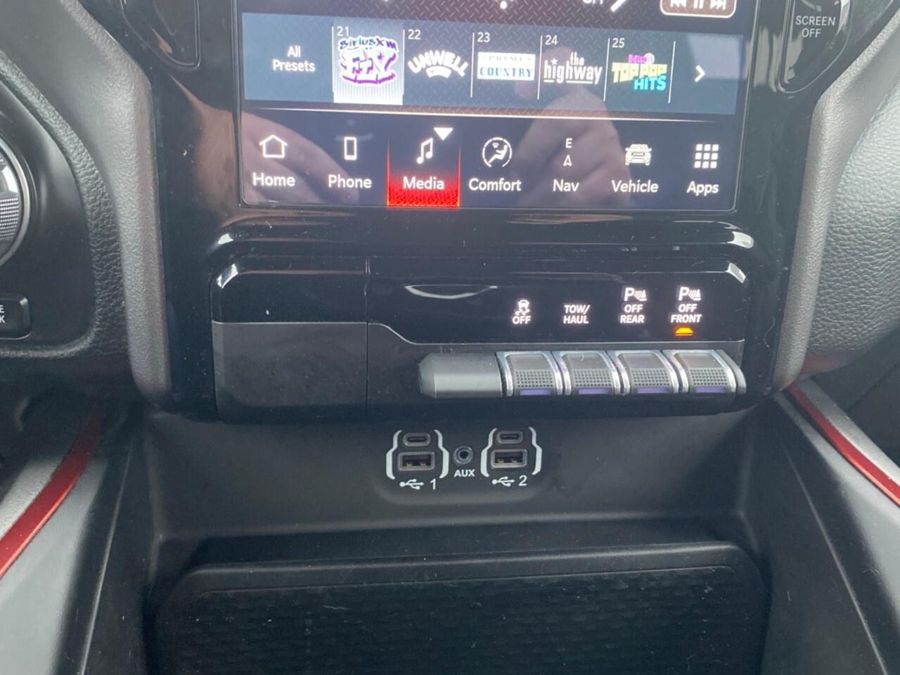 2022 RAM 1500 Rebel 4x4 Crew Cab 5'7 Box Photo