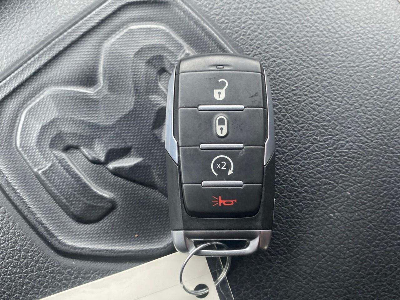 2022 RAM 1500 Rebel 4x4 Crew Cab 5'7 Box Photo