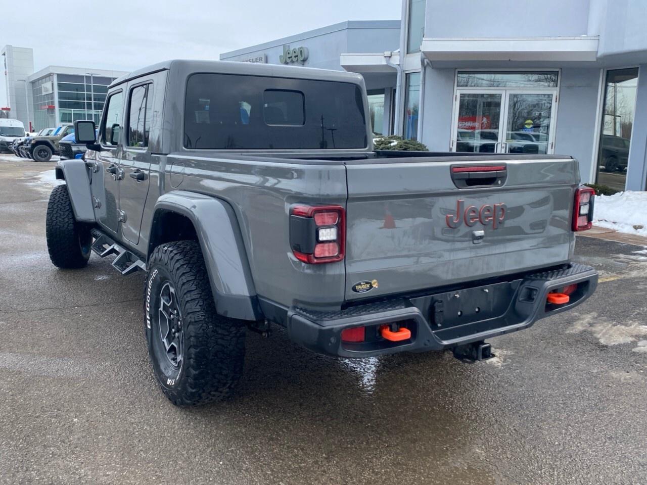 2021 Jeep Gladiator Mojave 4x4 Photo2