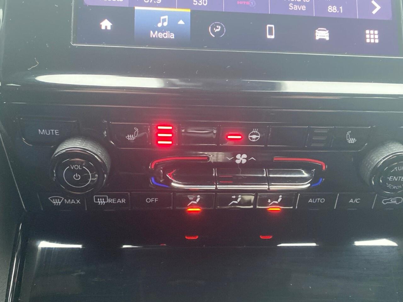 2022 Jeep Grand Cherokee L ALTITUDE 4X4 Photo