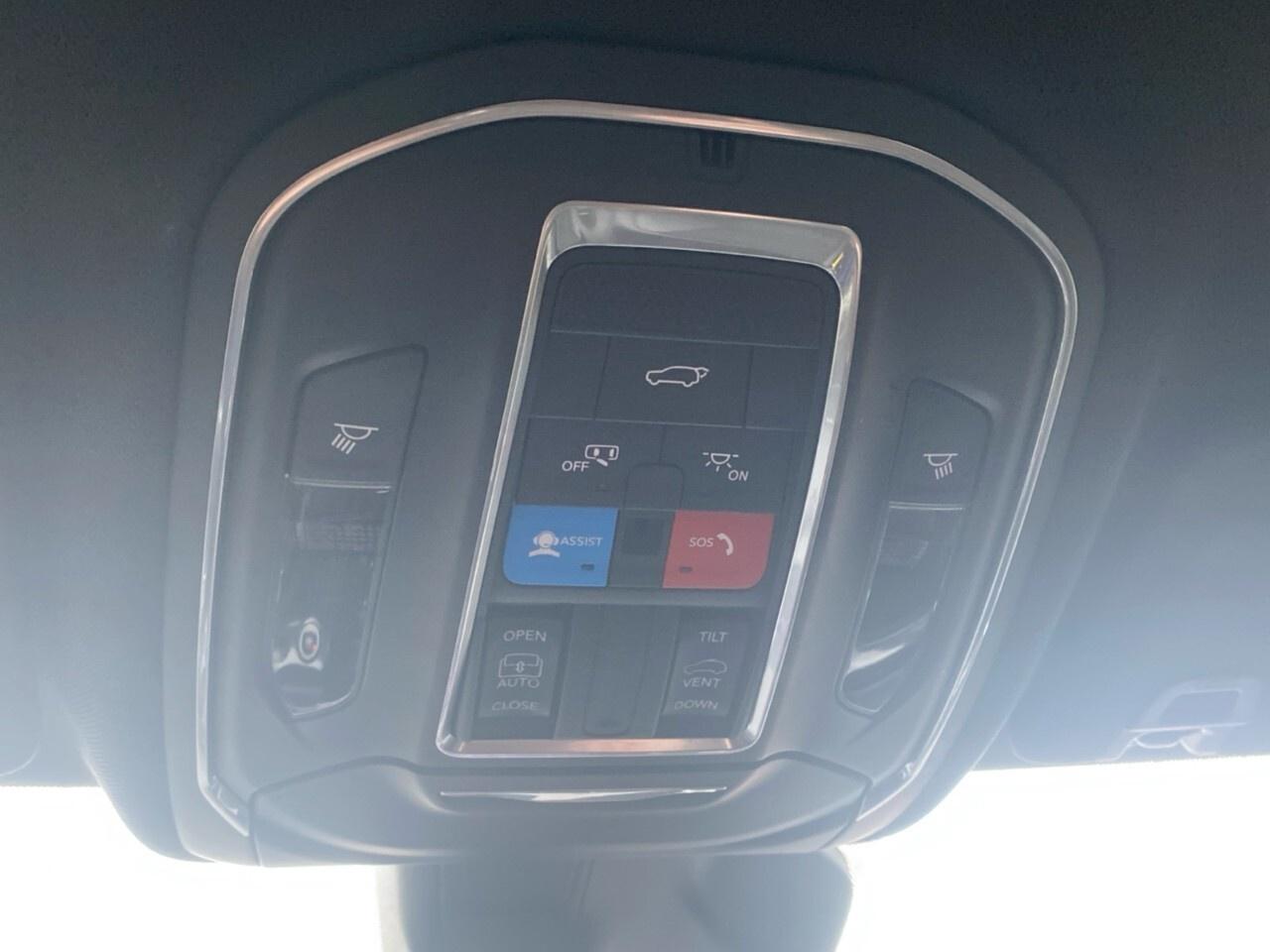 2022 Jeep Grand Cherokee L ALTITUDE 4X4 Photo