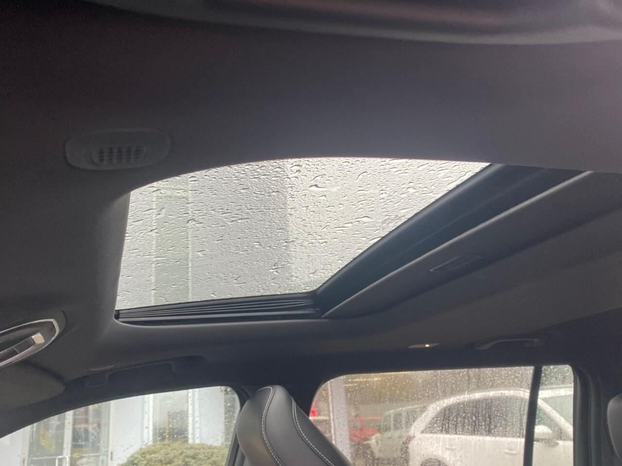 2022 Jeep Grand Cherokee L ALTITUDE 4X4 Photo