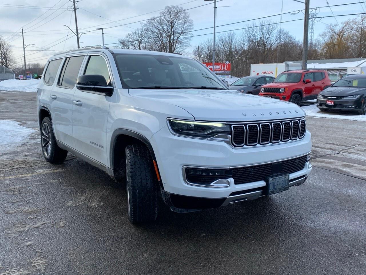 2023 Jeep Wagoneer Series III 4x4 Photo