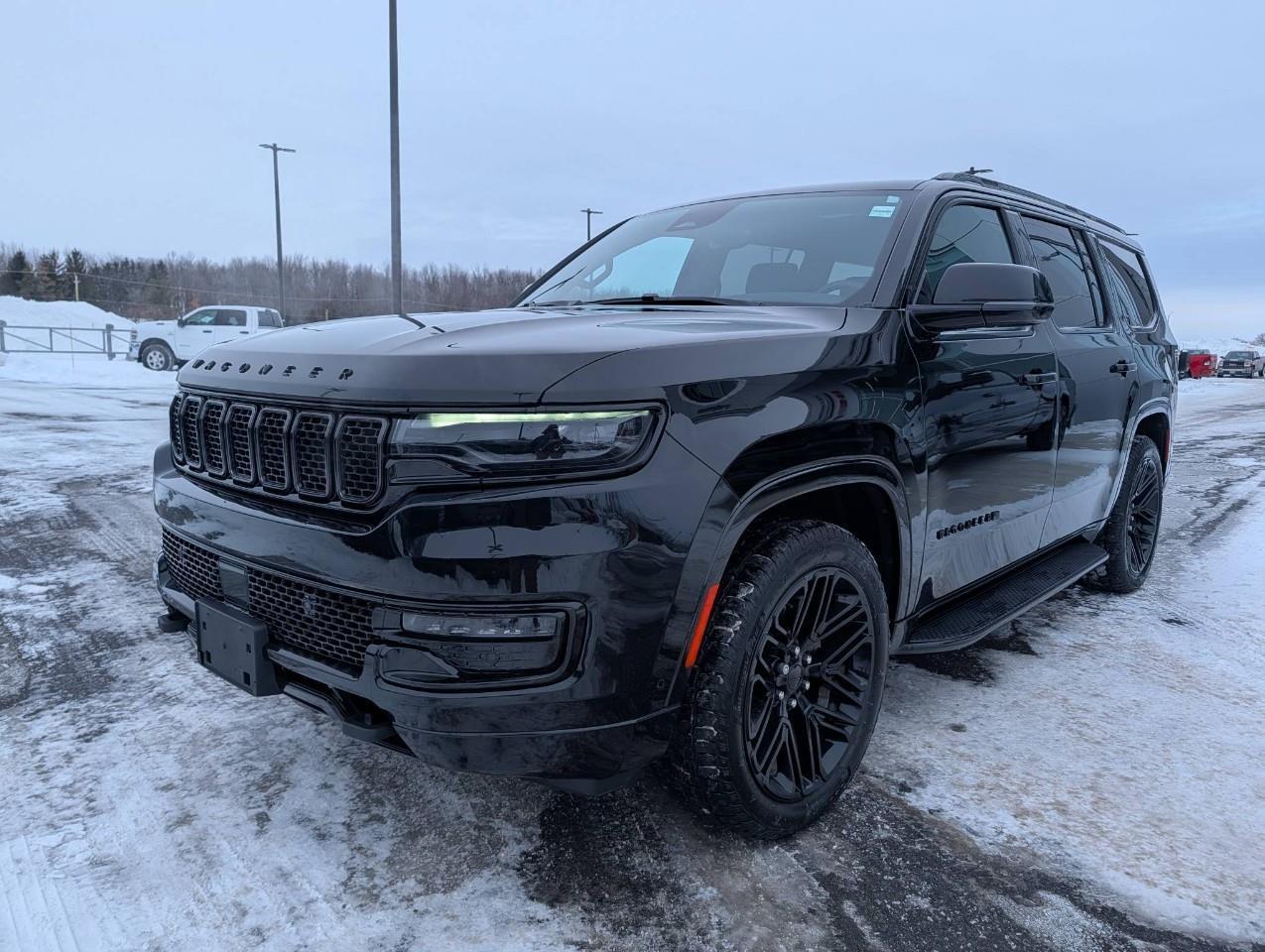 2024 Jeep Wagoneer Series II Carbide NO ACCIDENTS/ Summer and winter Photo