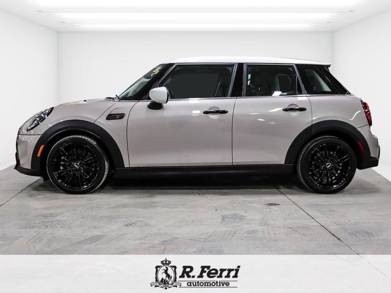 2024 MINI 5 Door Cooper S 4dr Hatchback Photo