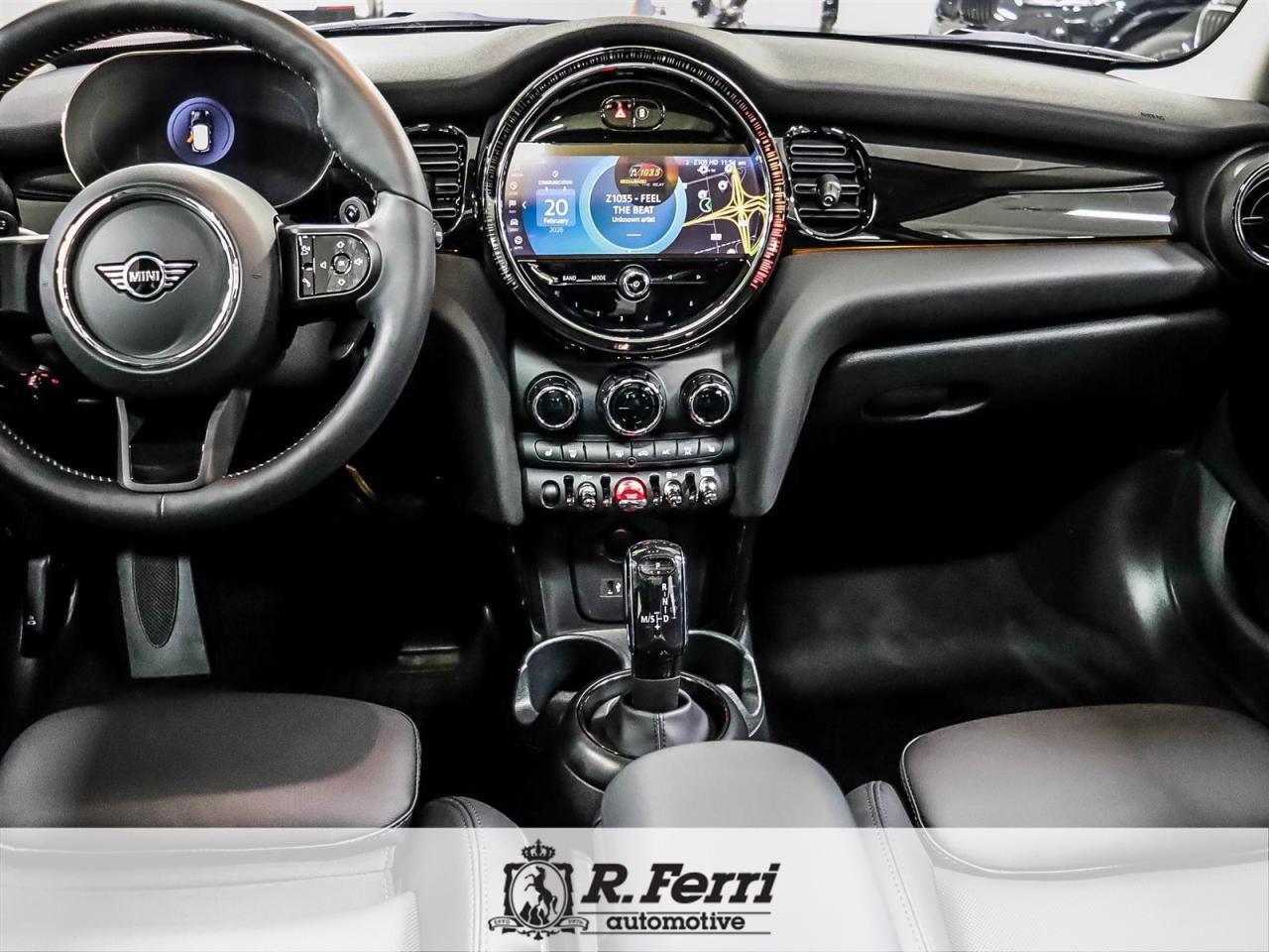 2024 MINI 5 Door Cooper S 4dr Hatchback Photo