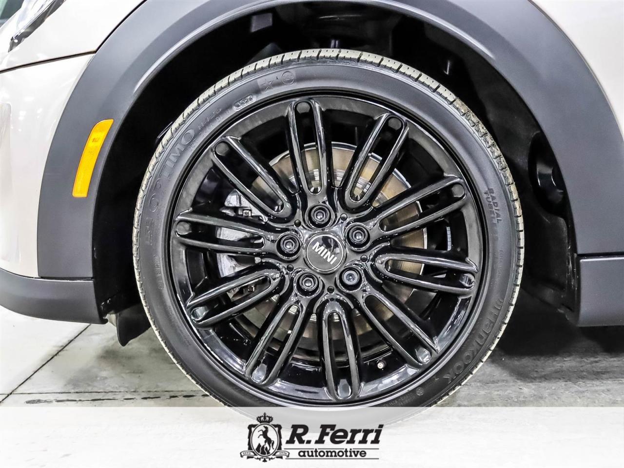 2024 MINI 5 Door Cooper S 4dr Hatchback Photo
