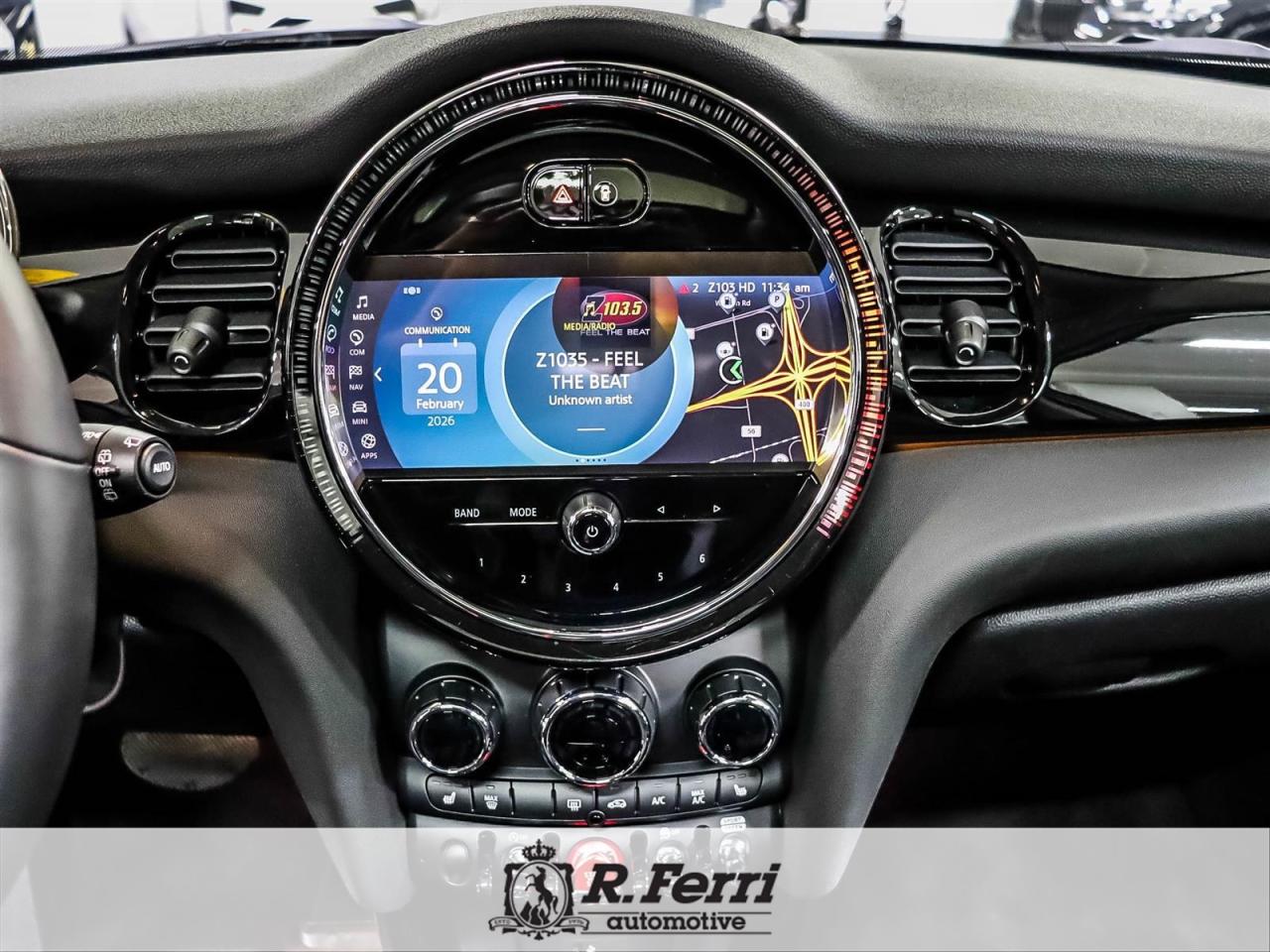 2024 MINI 5 Door Cooper S 4dr Hatchback Photo