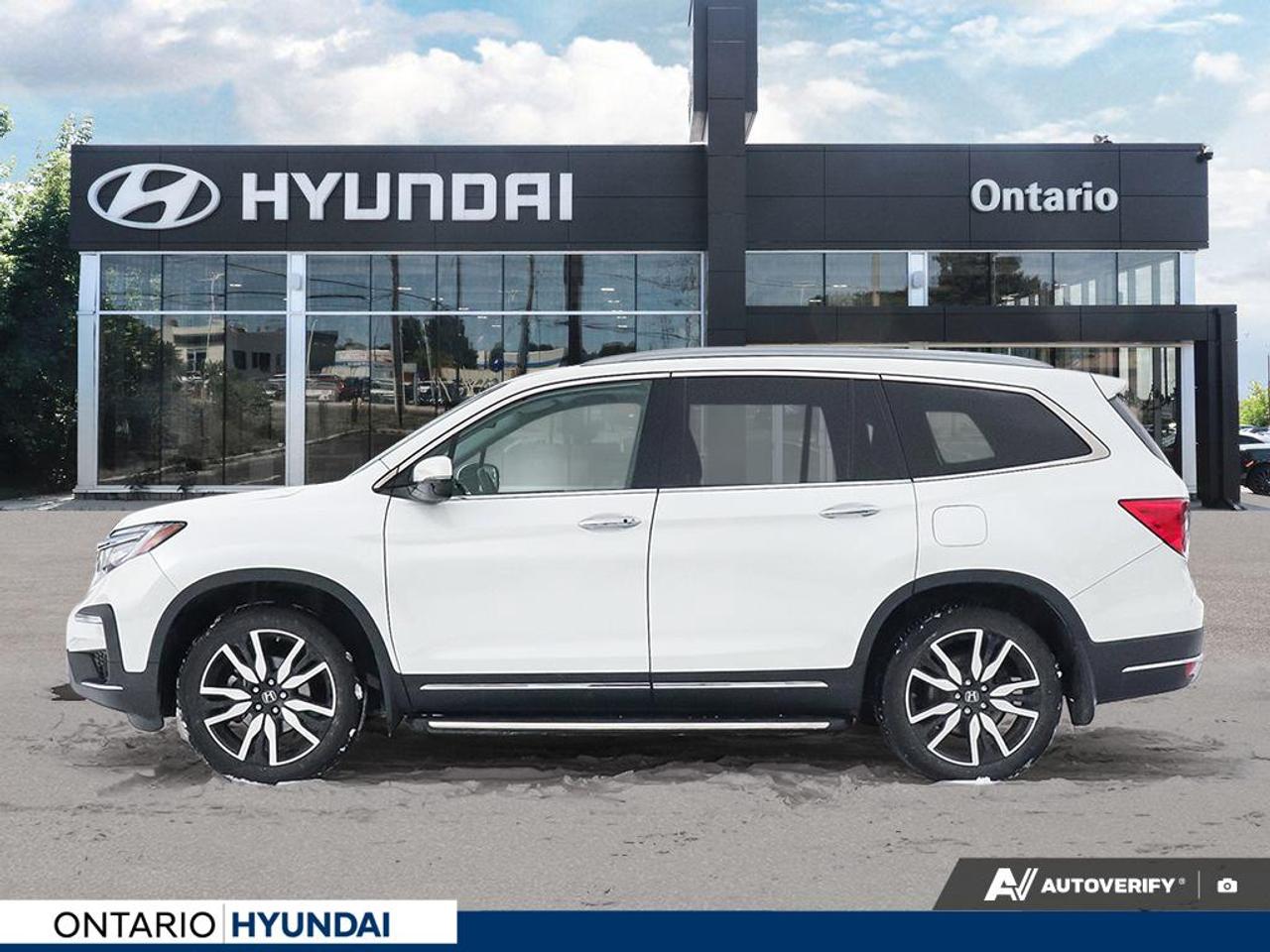 2022 Honda Pilot Touring 7P 4dr All-Wheel Drive Photo