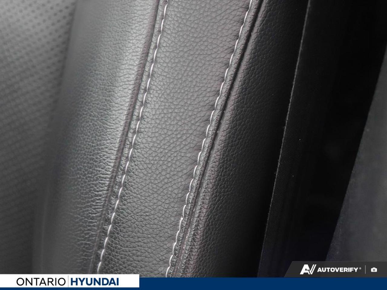 2022 Honda Pilot Touring 7P 4dr All-Wheel Drive Photo