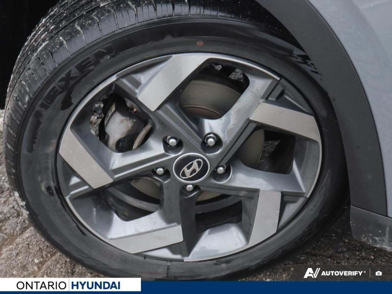 2023 Hyundai Venue Ultimate w/Black Interior 4dr Front-Wheel Drive Photo