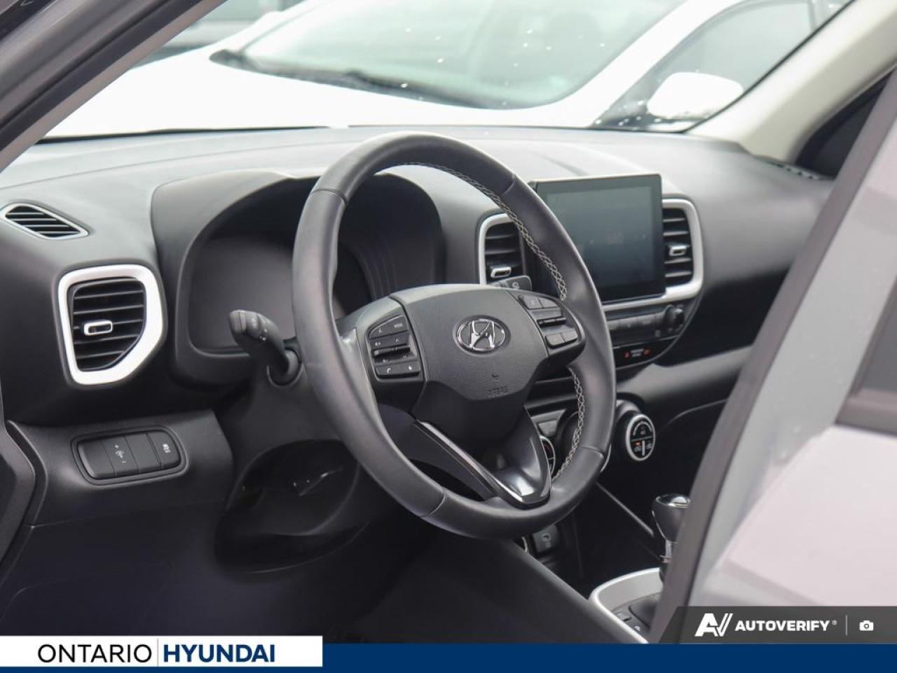 2023 Hyundai Venue Ultimate w/Black Interior 4dr Front-Wheel Drive Photo