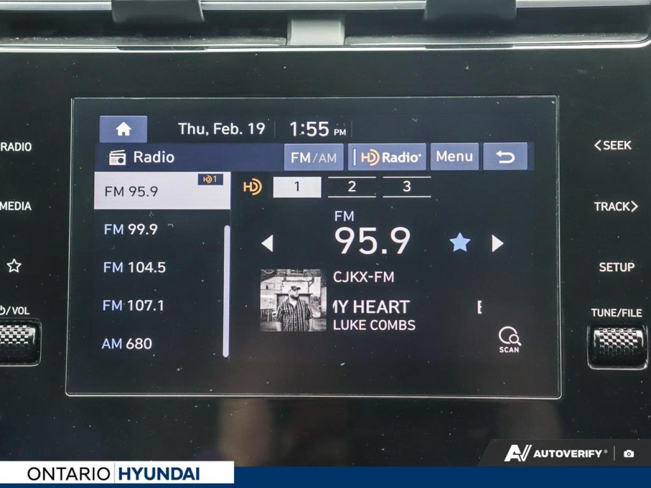 2022 Hyundai Tucson Essential 4dr Front-Wheel Drive Photo