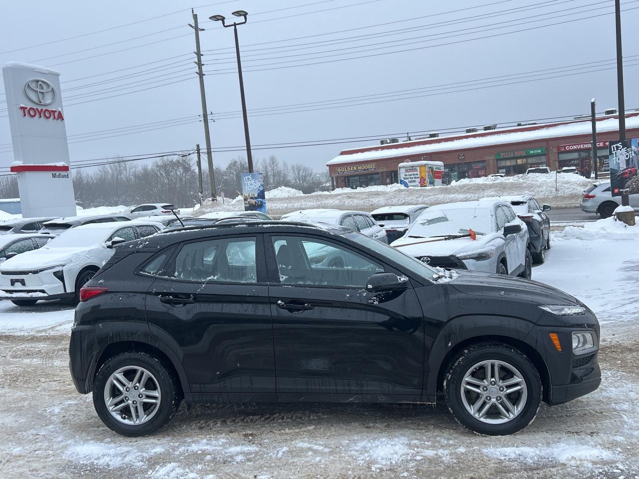 2021 Hyundai KONA Essential   No Reported Accidents Photo