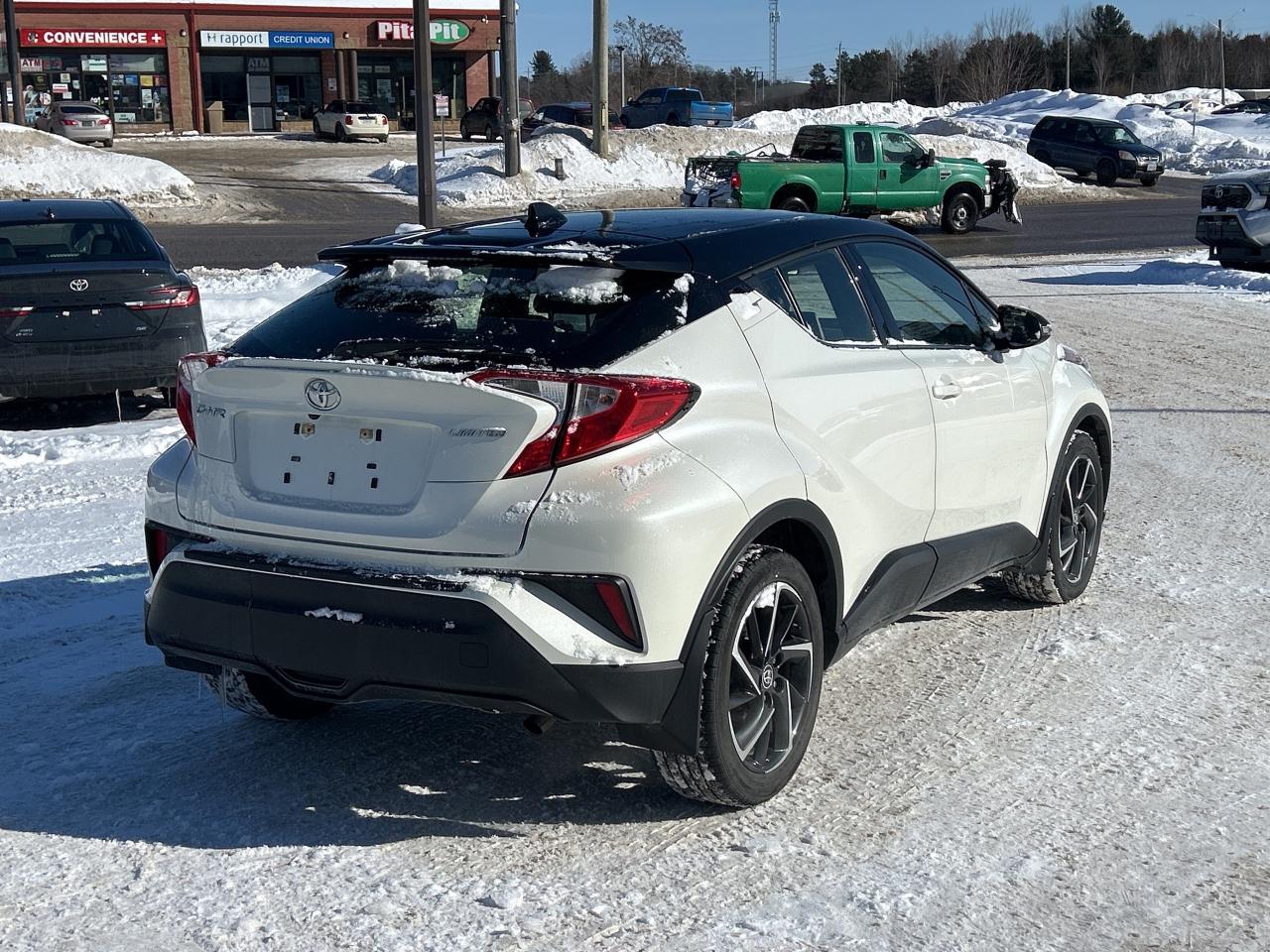 2021 Toyota C-HR Limited Photo