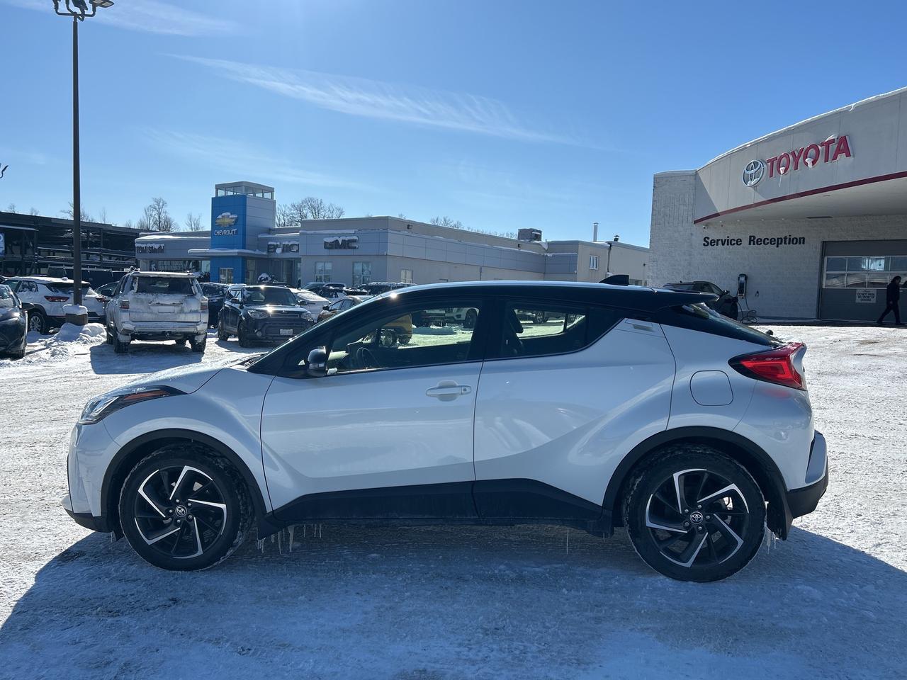 2021 Toyota C-HR Limited Photo