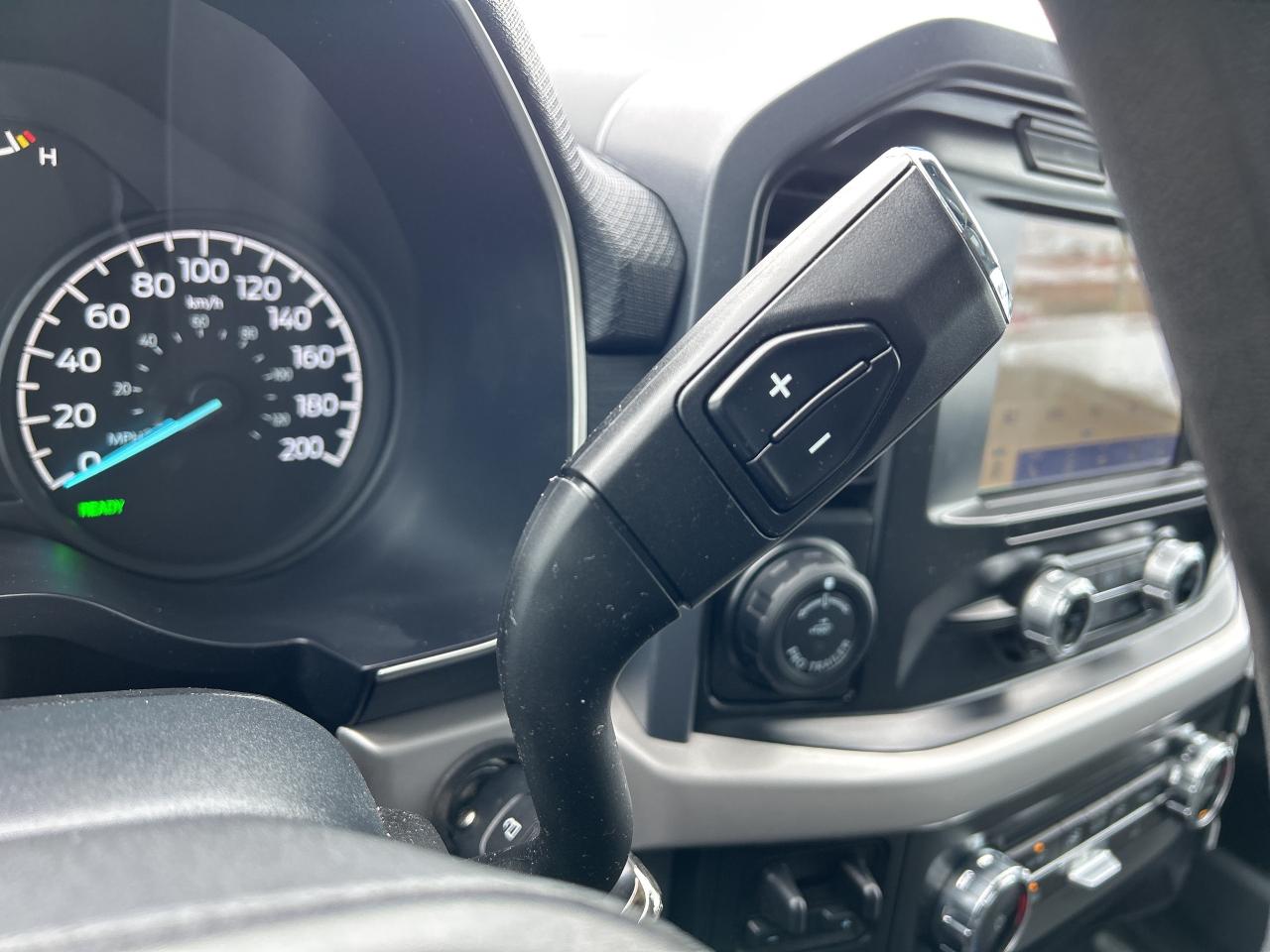 2023 Ford F-150 XLT POWERBOOST Photo