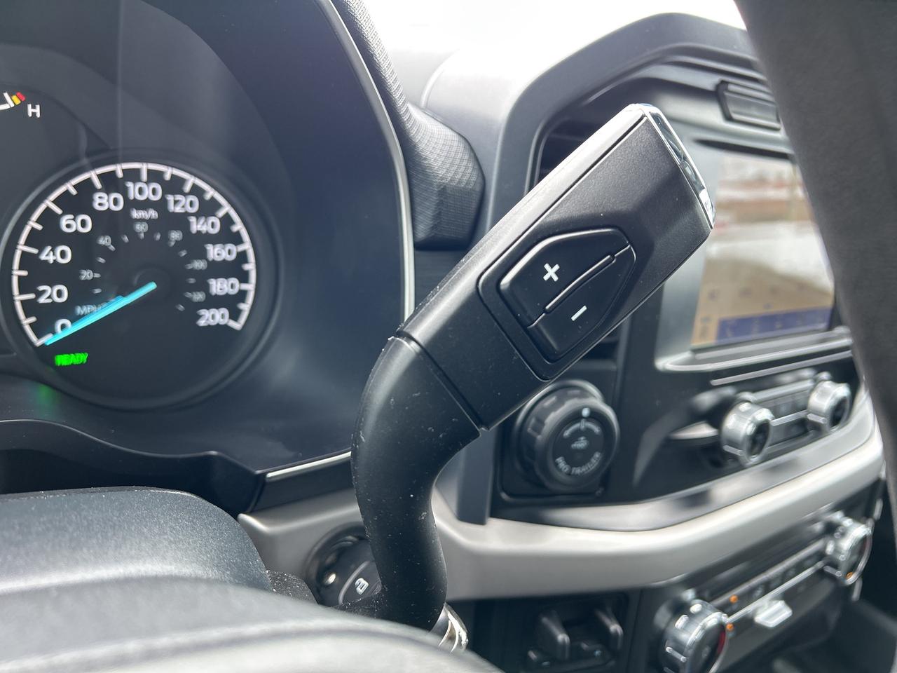 2023 Ford F-150 XLT POWERBOOST Photo