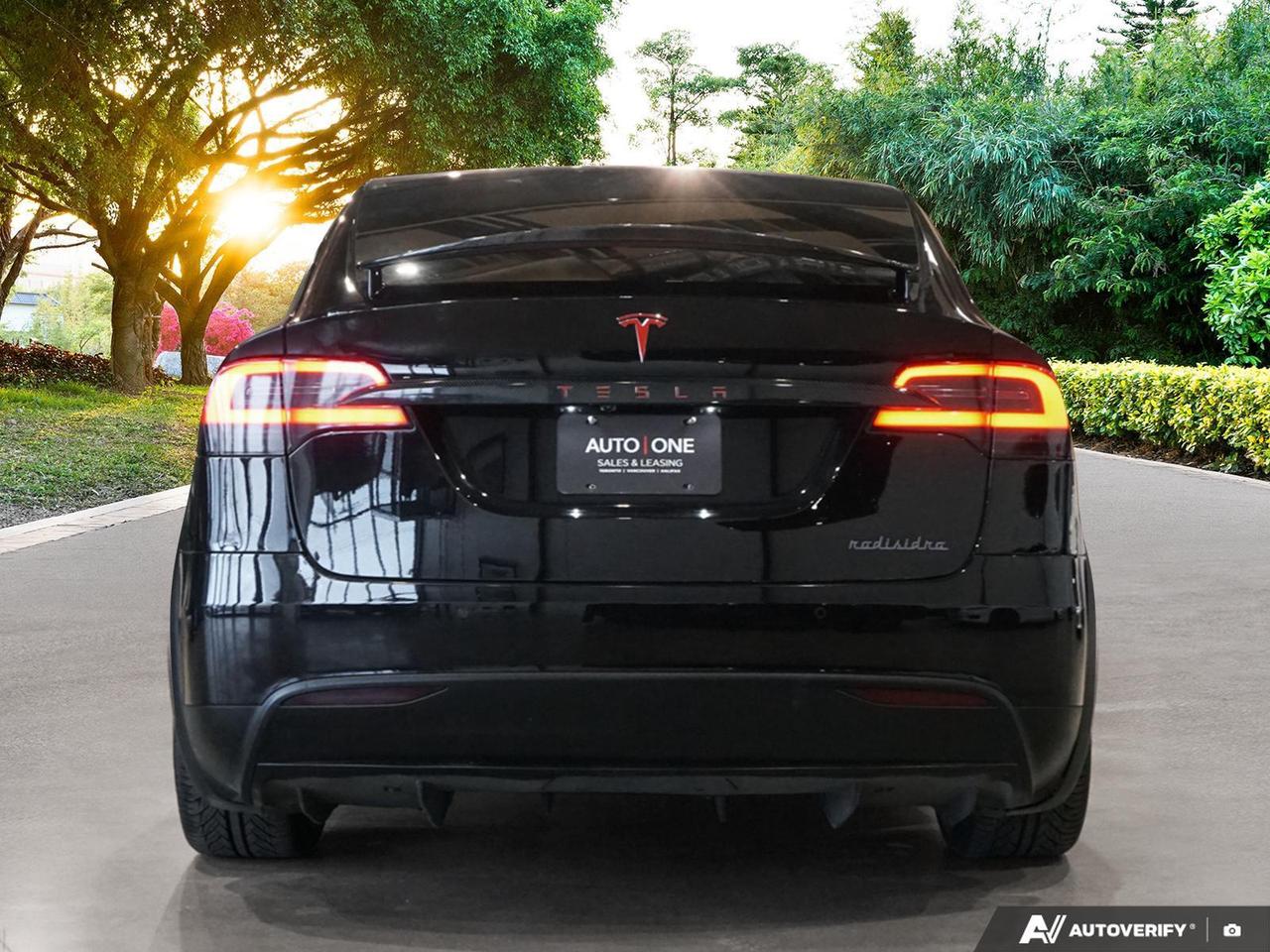 2017 Tesla Model X 90D   DUAL MOTOR AWD Photo3