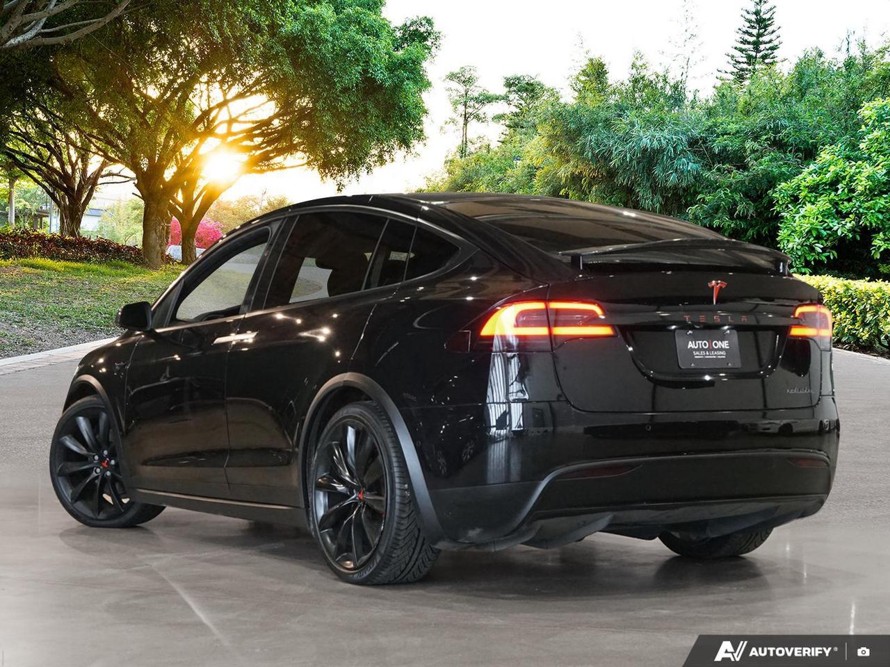 2017 Tesla Model X 90D   DUAL MOTOR AWD Photo