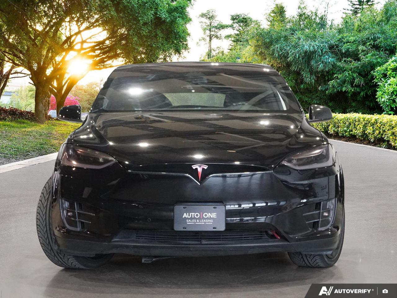 2017 Tesla Model X 90D   DUAL MOTOR AWD Photo