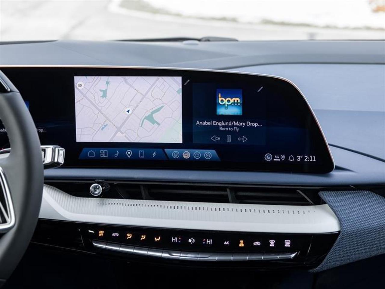 2026 Cadillac OPTIQ Premium Luxury 4dr Photo