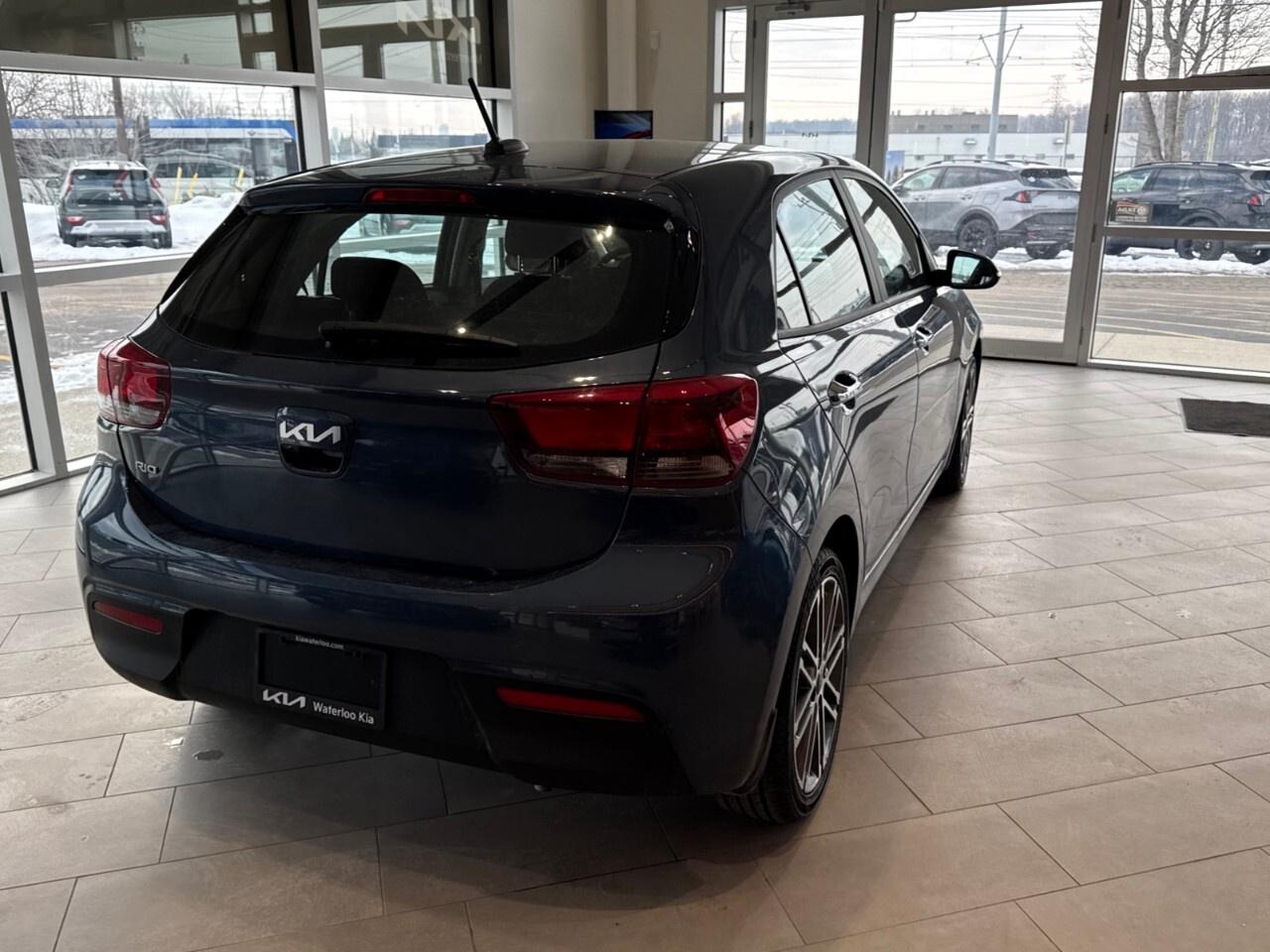 2023 Kia Rio 5-door EX Premium IVT Photo